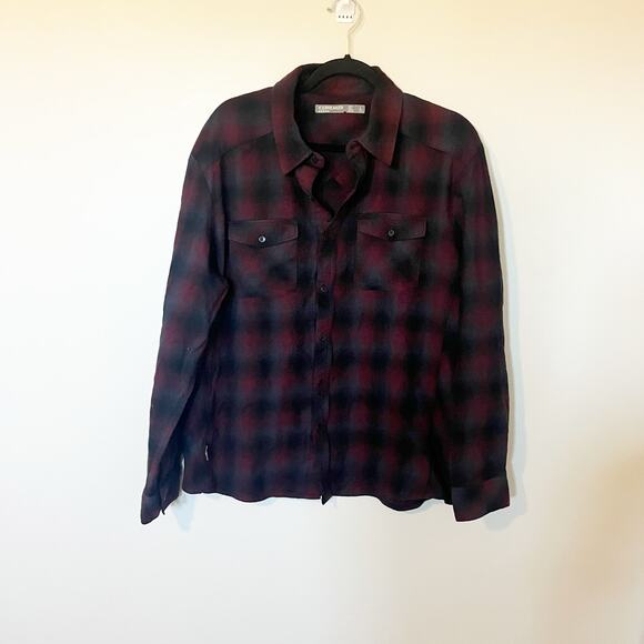 Icebreaker wool flannel red black button up size large - Picture 1 of 7